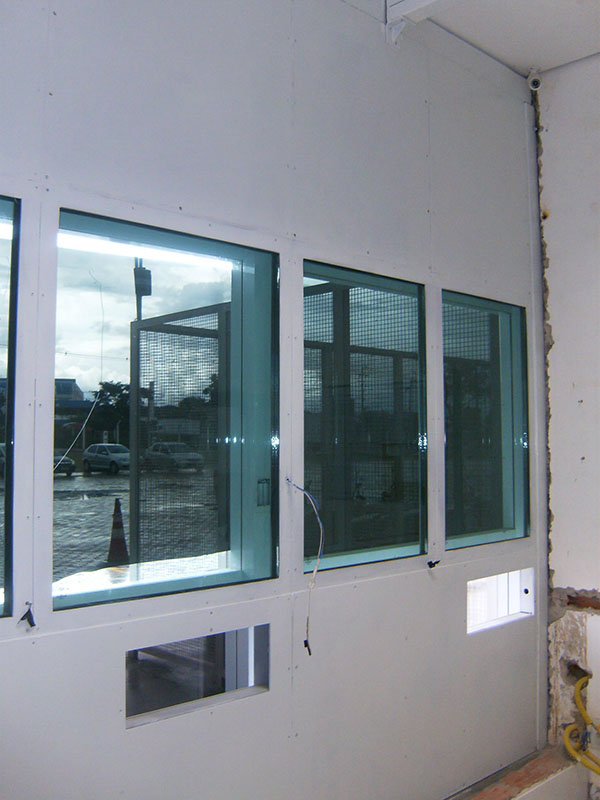 painel-e-janela-blindada_003.jpg