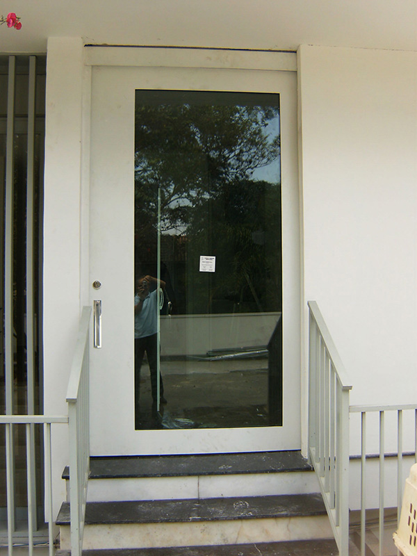Porta Blindada de Correr com Vidro - PBCV05